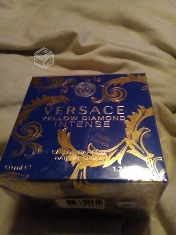 Perfume Versace