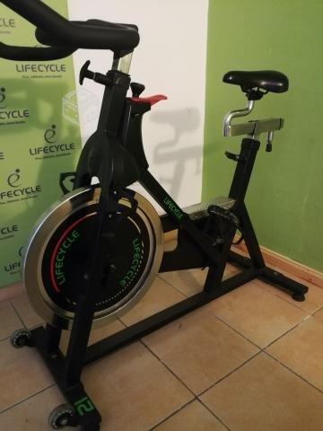 23 bicicletas spinning alto trafico lifefitness