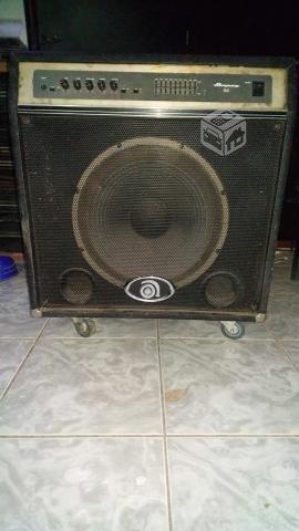 BajoampliiB2 Ampeg