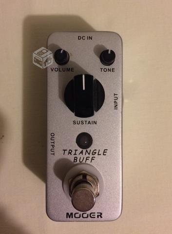 Pedal de efecto Fuzz Mooer Triangle Buff