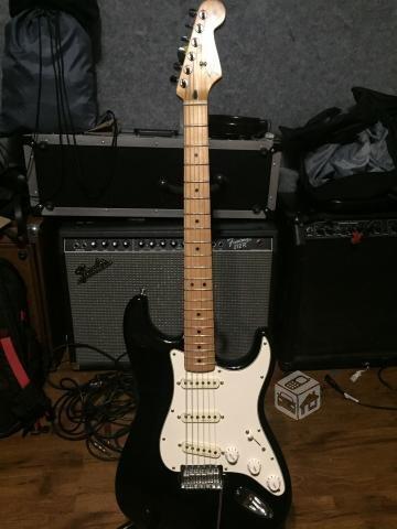 Fender Stratocaster MIM 2008 Noiseless