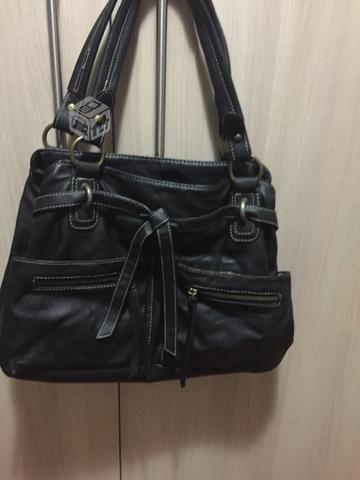 Cartera negra