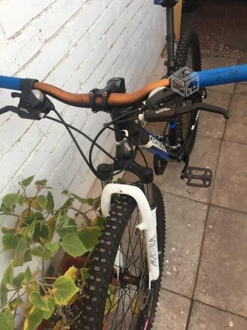 Bicicleta MTB