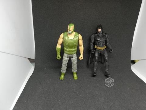 Dos figuras dc comics batmany bane