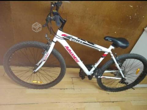 Bicicleta avalanche aro 26