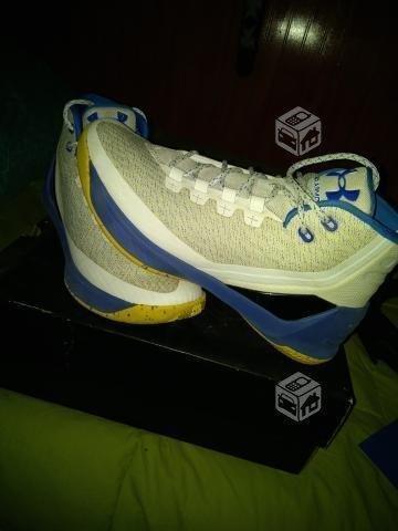 Zapatillas Basketball Under Armour Curry 3