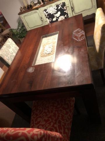 Mesa de madera para comedor