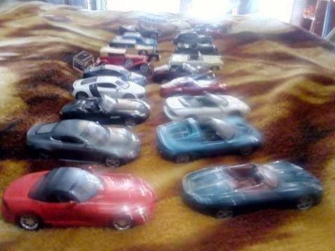 coleccion de autos modernos y antiguos