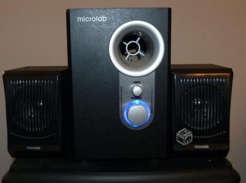 Subwoofer microlab modelo mcl-3106