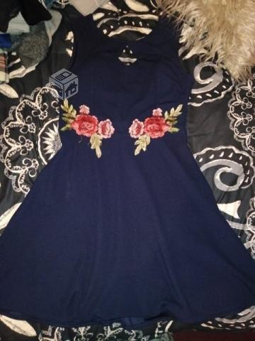 Vestido M-L nuevito