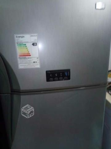Refrigerador fensa not frot funcionando sin detall