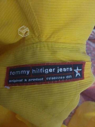 Casaca Tommy Hilfinger (A prueba de agua)