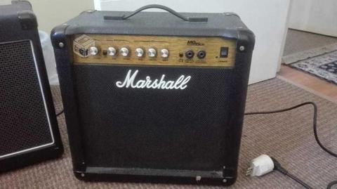 Marshall MG15cd para desarme o reparar